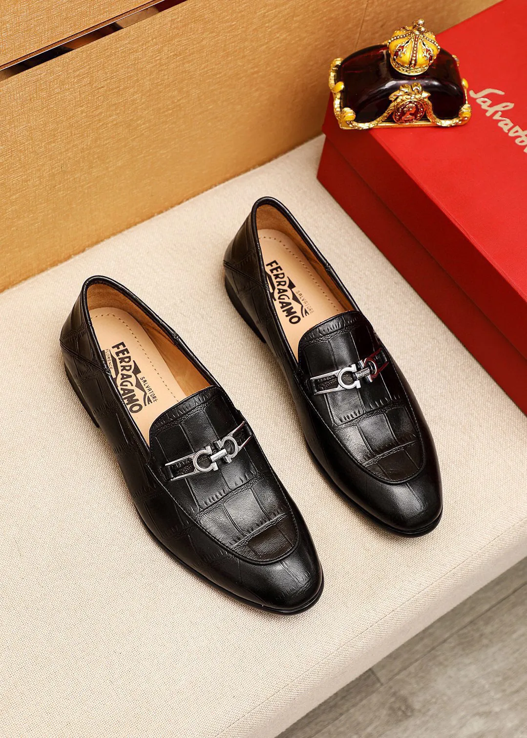Men's shoes 💰480 💐[Ferragamo/Ferragamo] (high-end Niuli) New 🐲Ferragamo* Ferragamo classic formal leather shoes! The upper is made of imported first-layer cowhide and the upper is made of comfortable first-layer cowhide leather lining! Original wear-resistant rubber outsole! High quality products! Code number 38-44 (45🉑️customized)